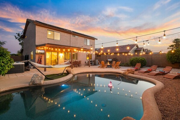 A heated pool - Sunlit Sandscape Villa Private Sauna Heated Pool Hot Tub Hosted By Relaxtay (Casa Grande)