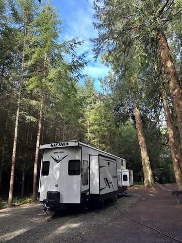Pacific Northwest Luxury Glamping!