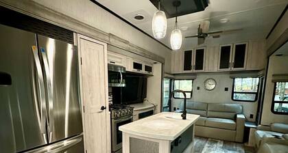 Pacific Northwest Luxury Glamping!