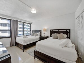 2 bedrooms, iron/ironing board, travel cot, free WiFi