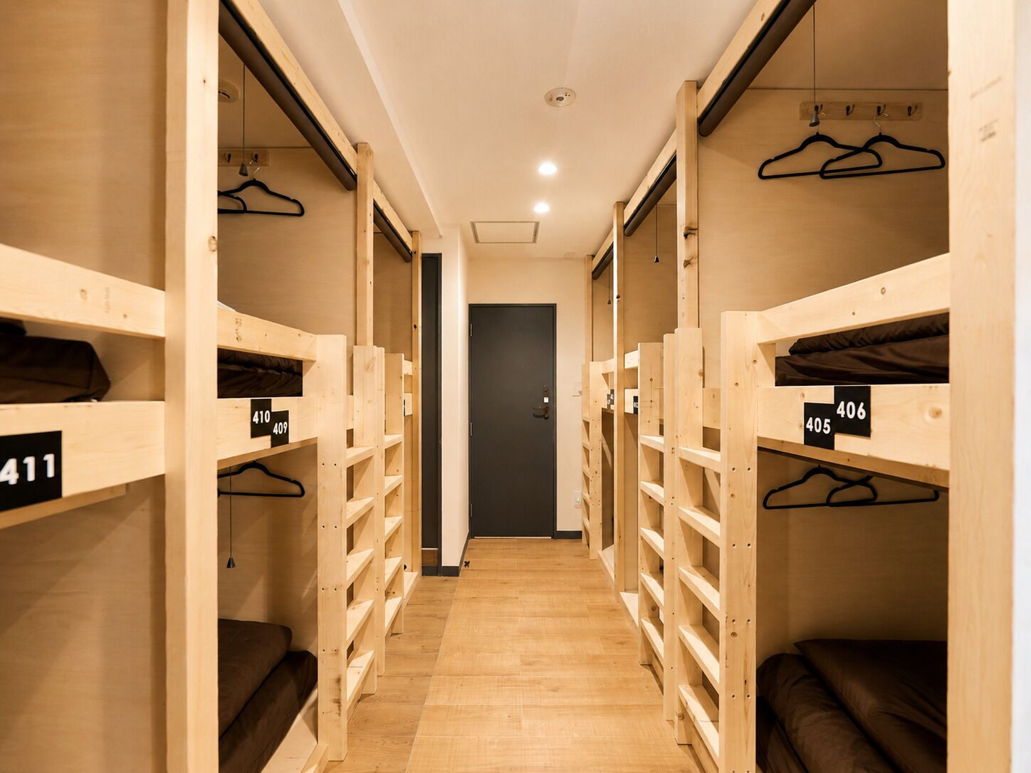 In-room safe, free WiFi, bed sheets