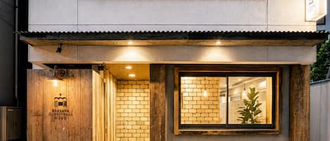 施設の正面