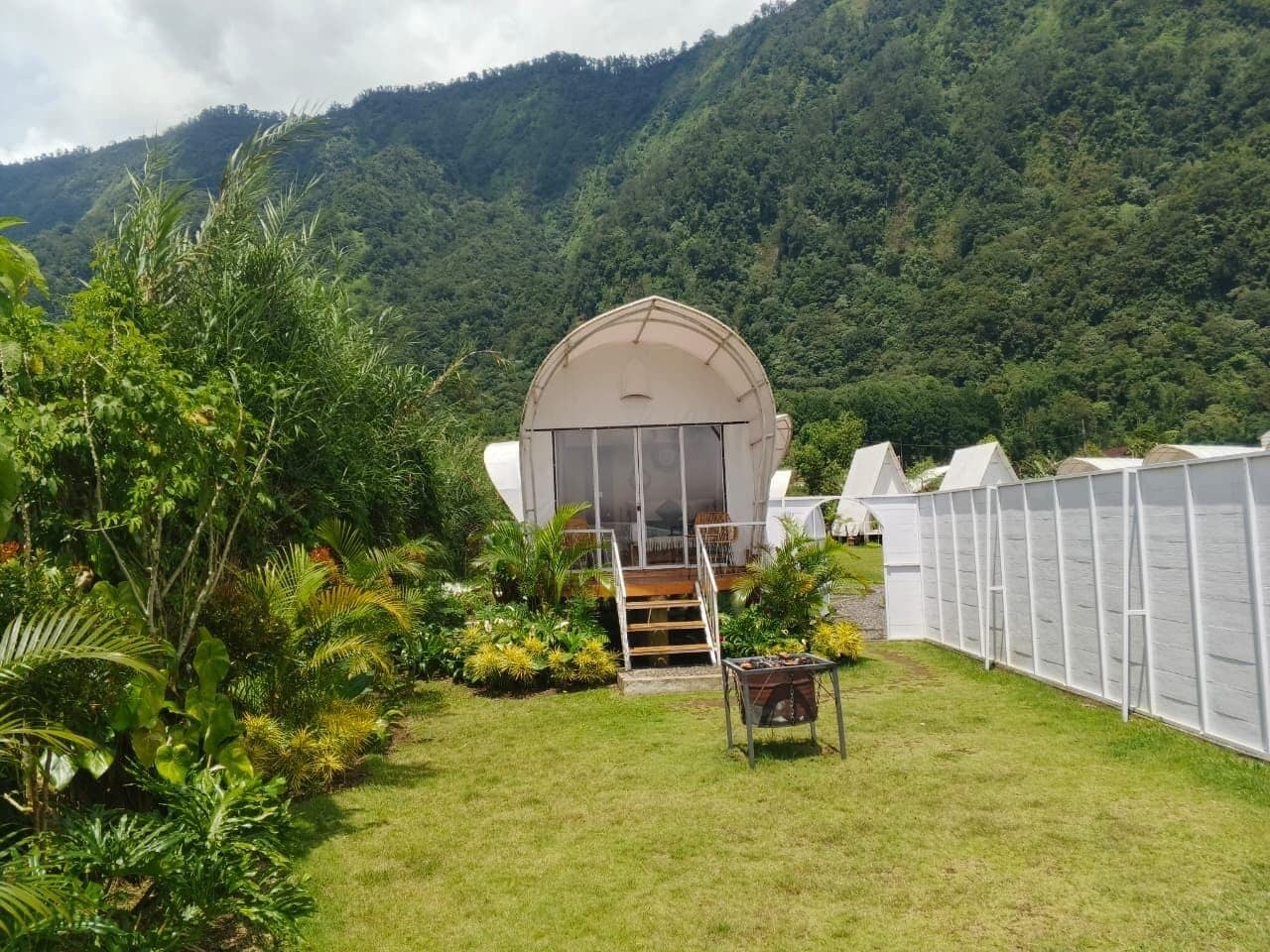 Deluxe Tent, Lake View | 1 bedroom, bed sheets