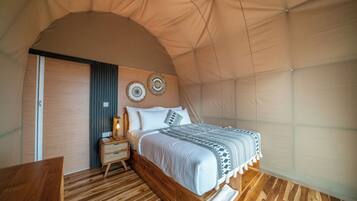 Deluxe Tent | 1 bedroom, bed sheets