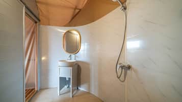 Shower, towels, soap, shampoo