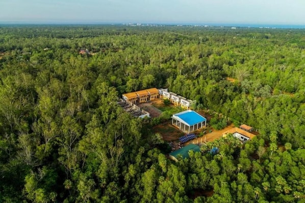 Aerial view - Auro Wellness Castle (Vanur)