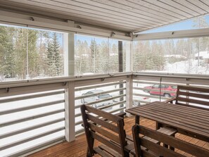 Dining - Vuokatinranta suite 4 b by Interhome (Sotkamo)