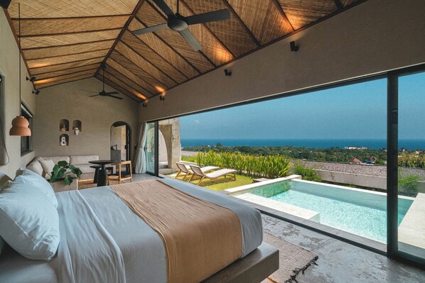 Villa luxueuse, 1 chambre, piscine privée | 1 chambre, coffre-fort, bureau, accès au Wi-Fi (inclus)