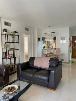 تلفزيون ذكي