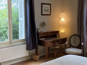 3 bedrooms, iron/ironing board, WiFi, bed sheets - Loue Appartement, Proche Gare de Rouen, à 1h15 de Paris, Olympic Games, JO (Mont-Saint-Aignan)