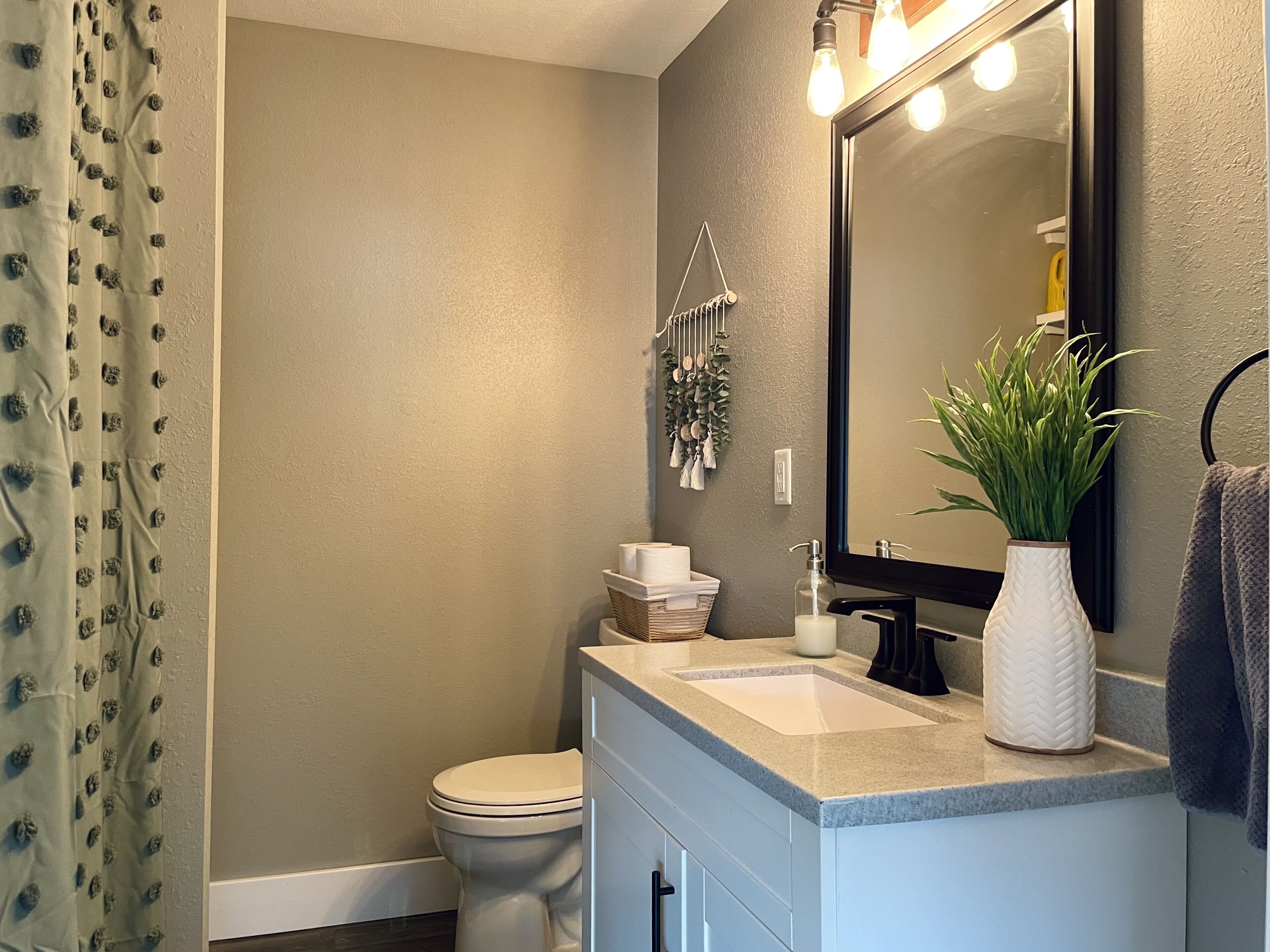 Hårtork och handdukar