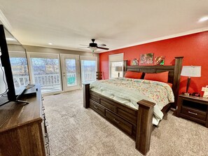 7 Schlafzimmer, Schreibtisch, Bügeleisen/Bügelbrett, kostenloses WLAN