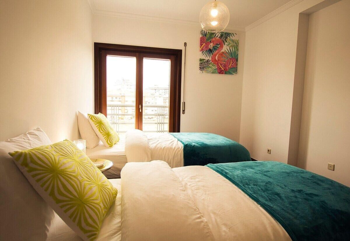 2 habitaciones, tabla de planchar con plancha y wifi 