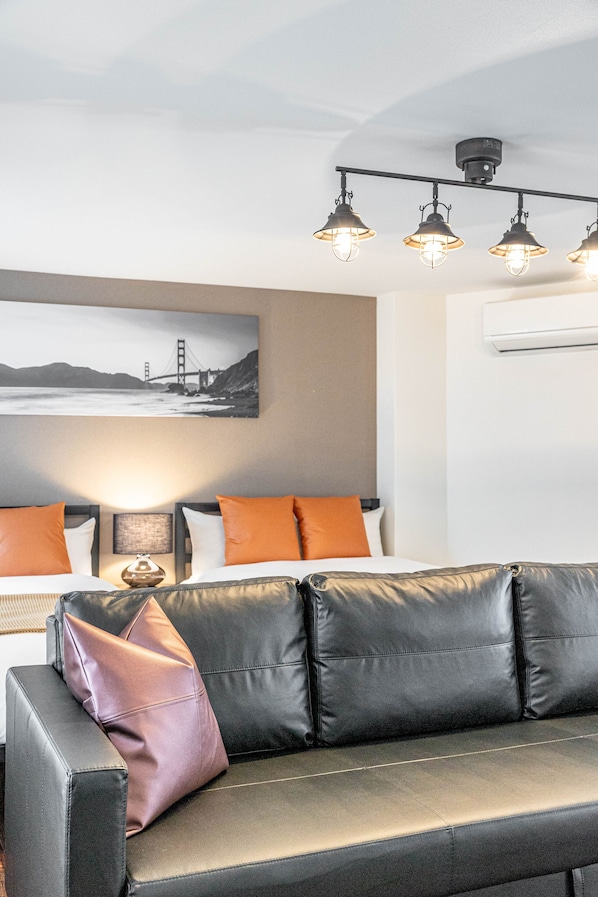 M's Tamatsukuri 4F | Living area | 50-inch flat-screen TV with cable channels