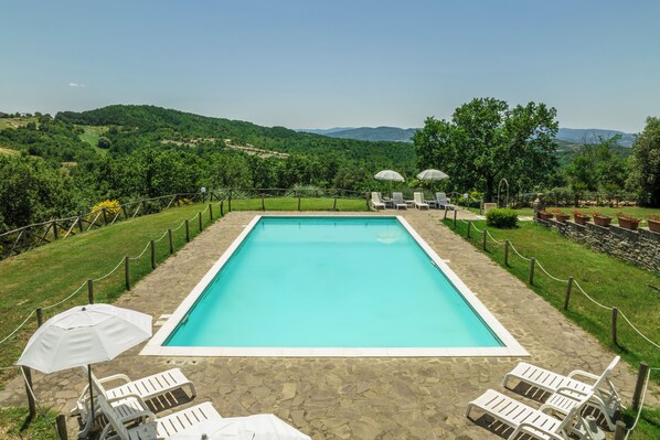 Alberca al aire libre 