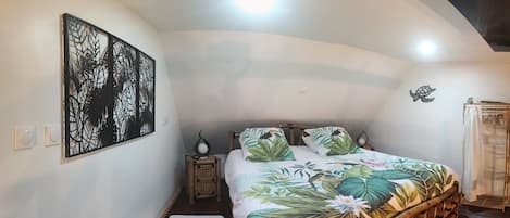 1 bedroom, WiFi, bed sheets