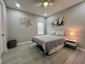 3 habitaciones, tabla de planchar con plancha y wifi gratis