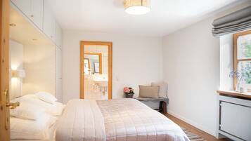 Junior Apartment | 1 bedroom, down comforters, in-room safe, individually decorated