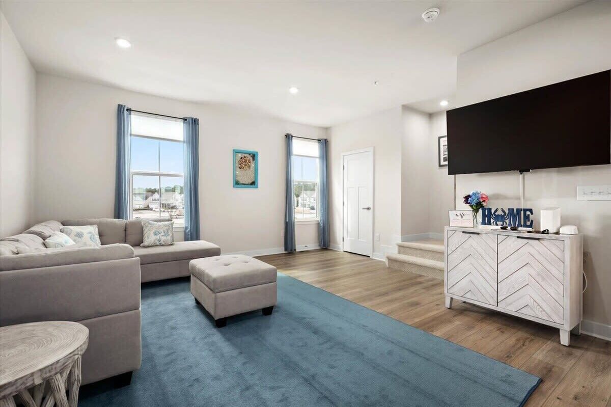 Newly Built Townhome in Amenity Filled Community