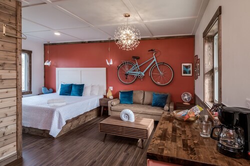 Extended Stay | With Kitchen | Prescott Studio