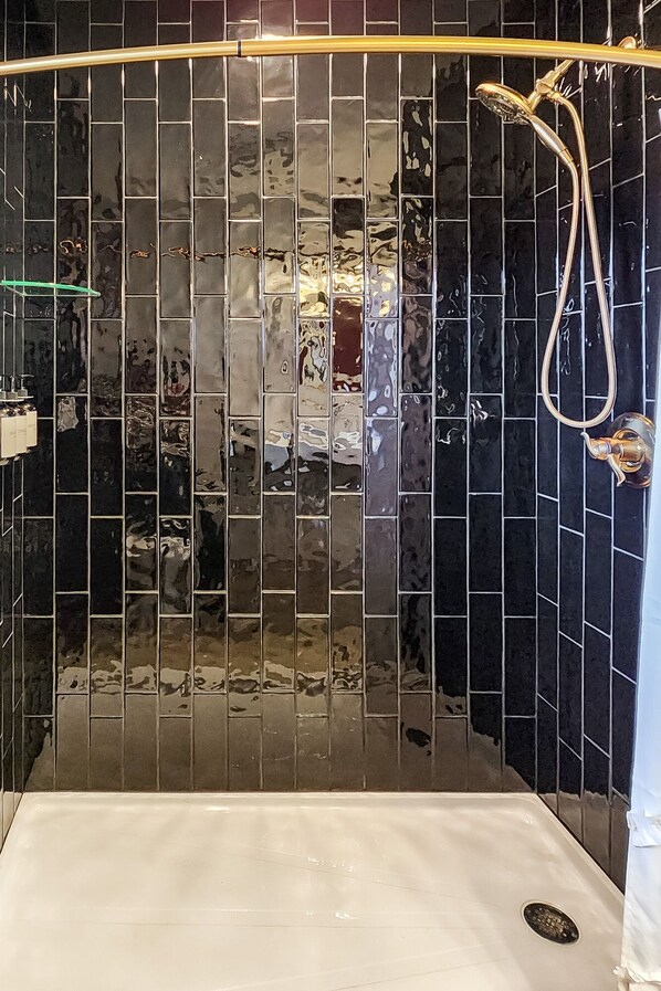 Hair dryer, towels - Work & Stay | Free Parking | Simple Comfort (Prescott)