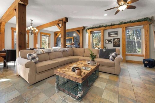 The Lodge at Branch Pond