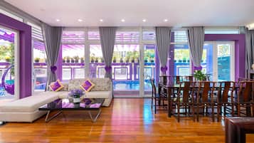 Signature Villa | Ruang tamu