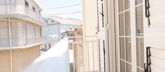 Famyli rooms at 5 minute from the sea