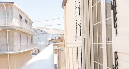 Famyli rooms at 5 minute from the sea
