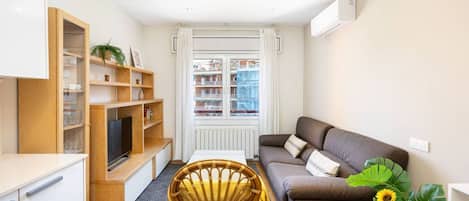 Televisión y oficina