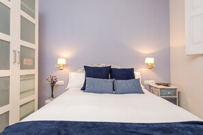 3 bedrooms, iron/ironing board, travel cot, free WiFi