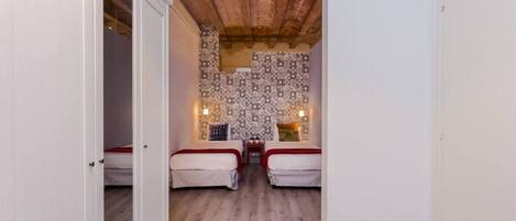 3 Schlafzimmer, Bügeleisen/Bügelbrett, Reisekinderbett, kostenloses WLAN