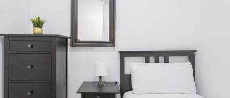 3 Schlafzimmer, Bügeleisen/Bügelbrett, Reisekinderbett, kostenloses WLAN