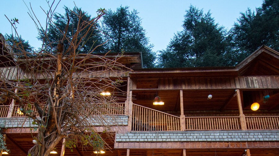 Hotel Negis Mayflower