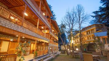 واجهة المنشأة