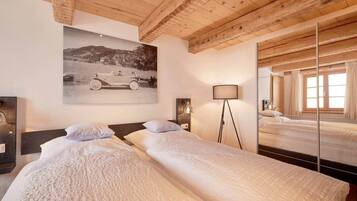 4 Schlafzimmer, Bügeleisen/Bügelbrett, WLAN, Bettwäsche