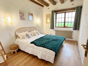 5 bedrooms, free WiFi