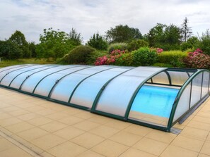 Pool - Charming cottage with fireplace and garden in Danzé (Danzé)