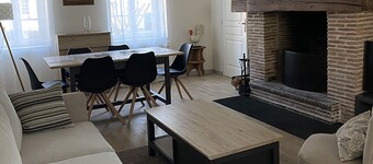 Cozy Renovated Cottage in Private Courtyard near Loire Castles