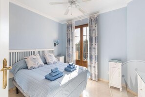 3 dormitorios, tabla de planchar con plancha, wifi y ropa de cama