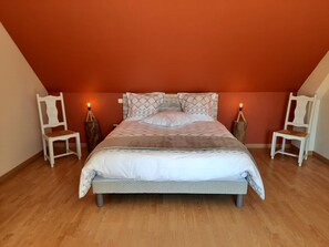 2 bedrooms, free WiFi