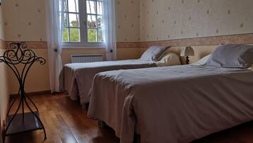 4 chambres, accĂšs Internet