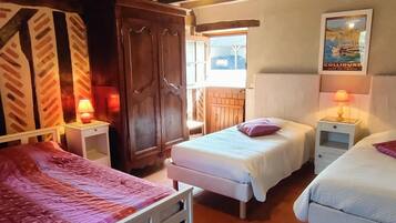 2 bedrooms, free WiFi