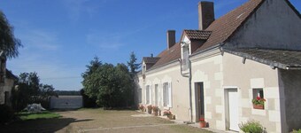 Quiet house in Chaumont-sur-Loire, near castles
