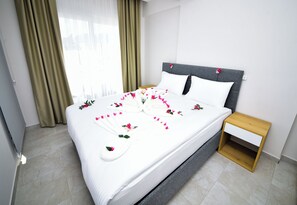 Basic Apartment, Non Smoking, Kitchen