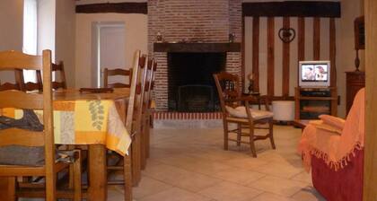 Haus mit eingezäuntem Garten nahe Loire-Schlössern, Haustiere erlaubt