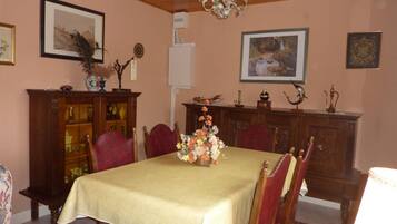 Dineren