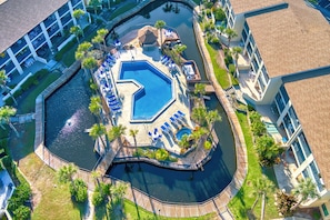Beheizter Pool