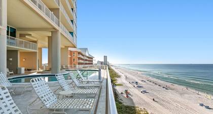 3Br 2Ba at Palazzo, newly listed book now. Beach chairs included!