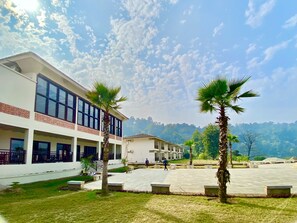 Bagian depan properti